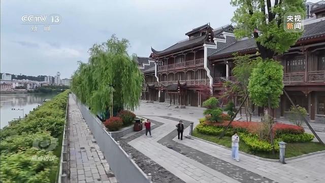 四年累计亏损超10亿停车场成唯一盈利项目PP模拟器免费试玩入口耗资24亿的古城(图4)